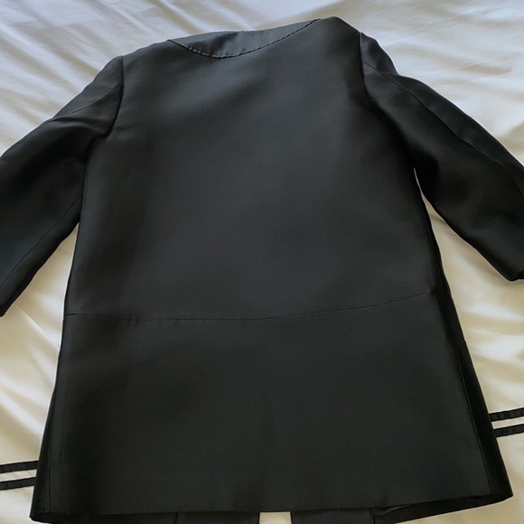 Prada Silky Coat with Flowers - Picture 7 of 8